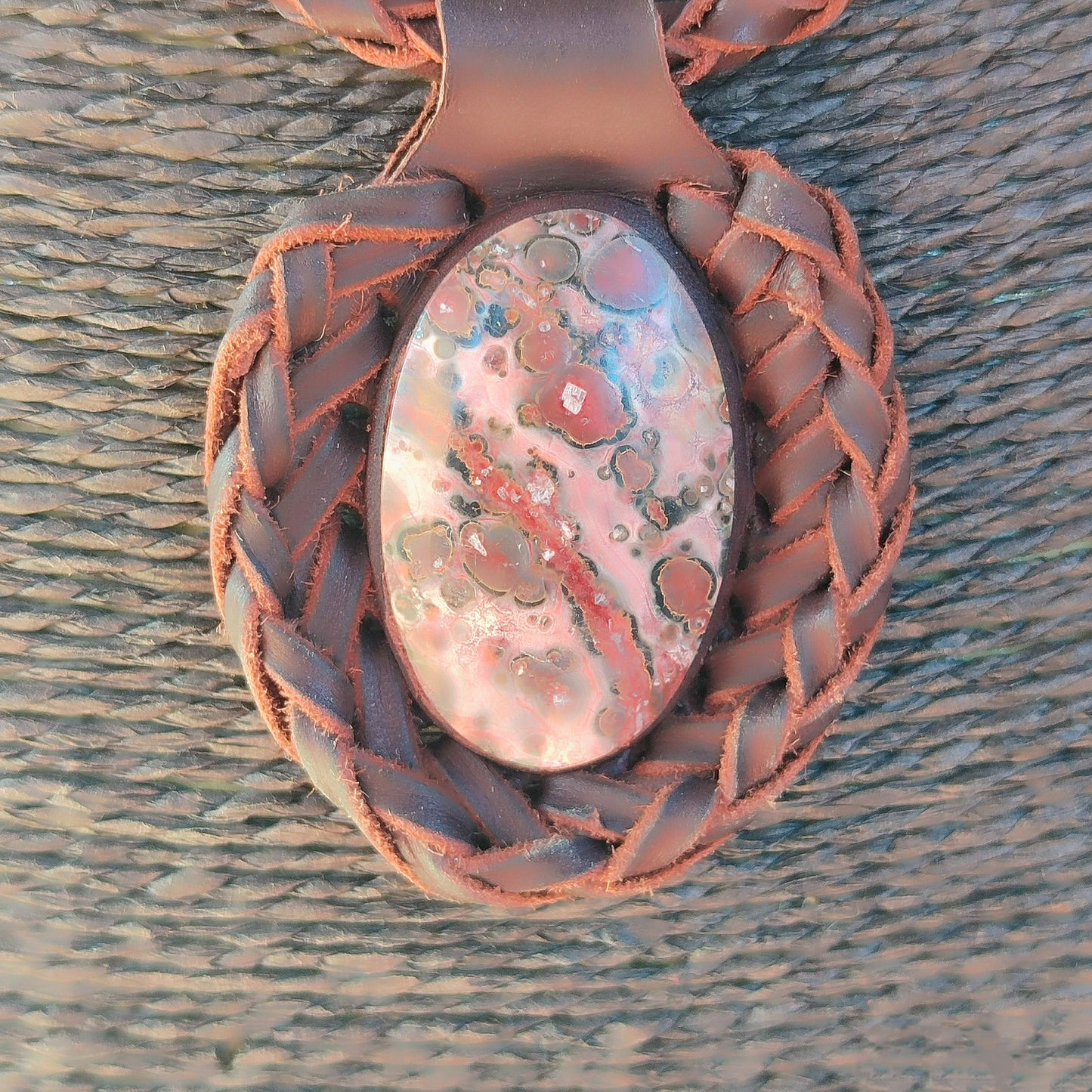 Collar cuero rodonita