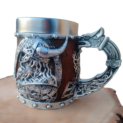 Taza vikinga Brúnn