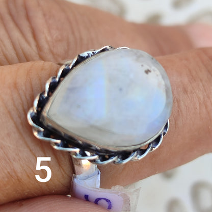 Anillo de Piedra Luna Ajustable | Joyería de la India