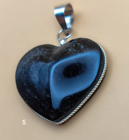 Colgante Corazón de Obsidiana Natural - Amuleto de Amor y Protección