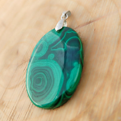 Colgante de malaquita